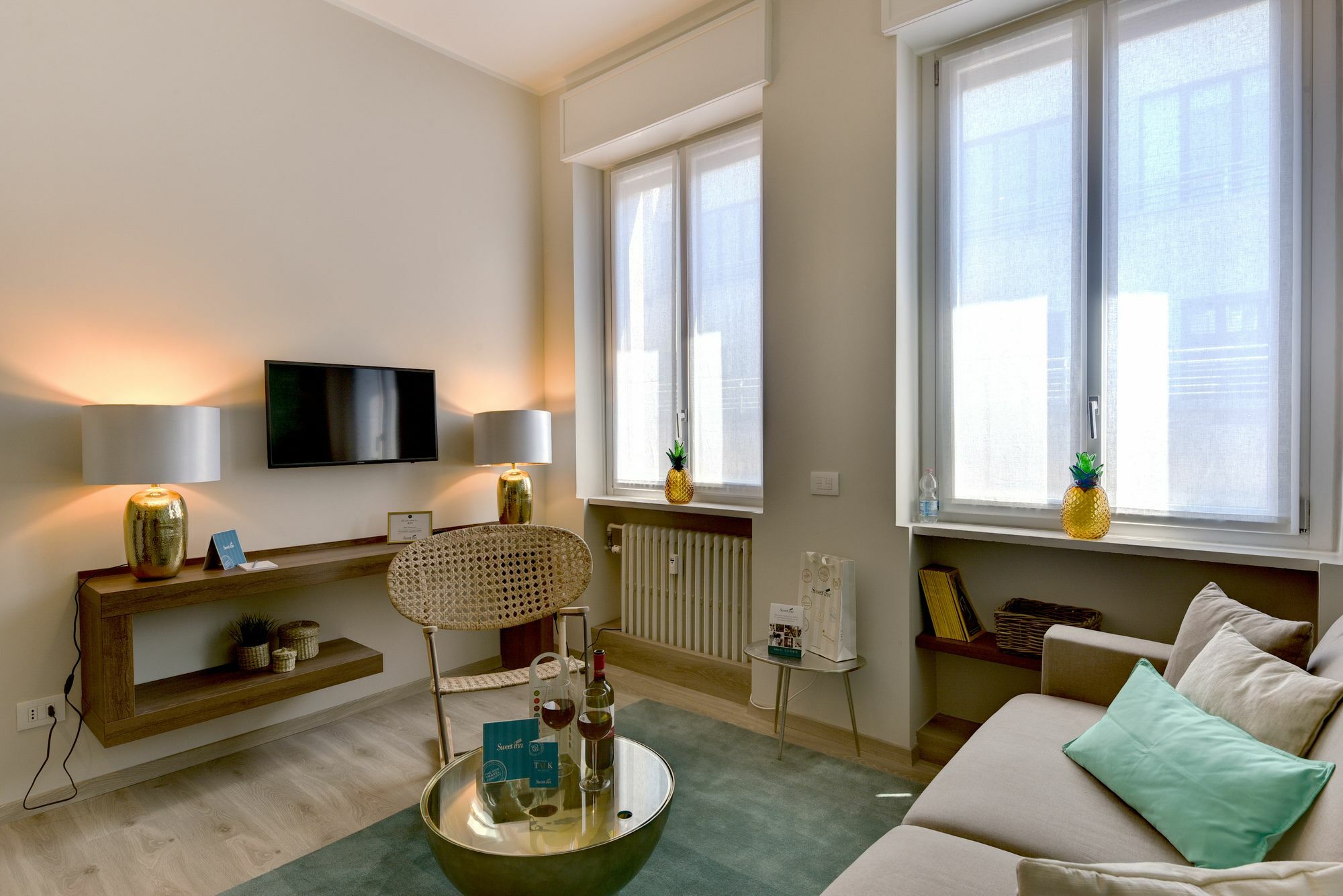 Sweet Inn Apartments - Dogana Milano Eksteriør billede